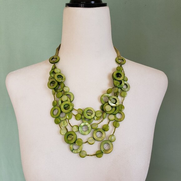 Vintage polished circular stones cascading  layered Statement necklace. - Picture 3 of 7